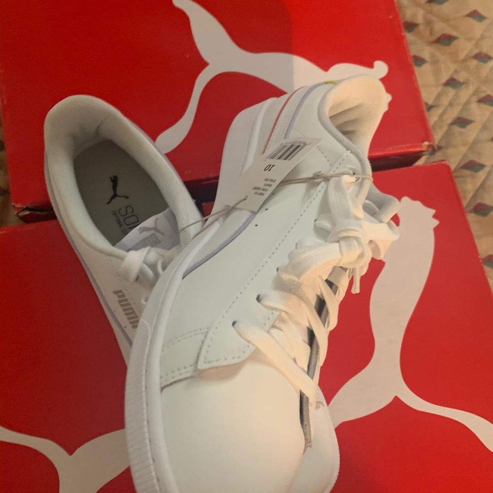 Puma - Picture 4 of 6